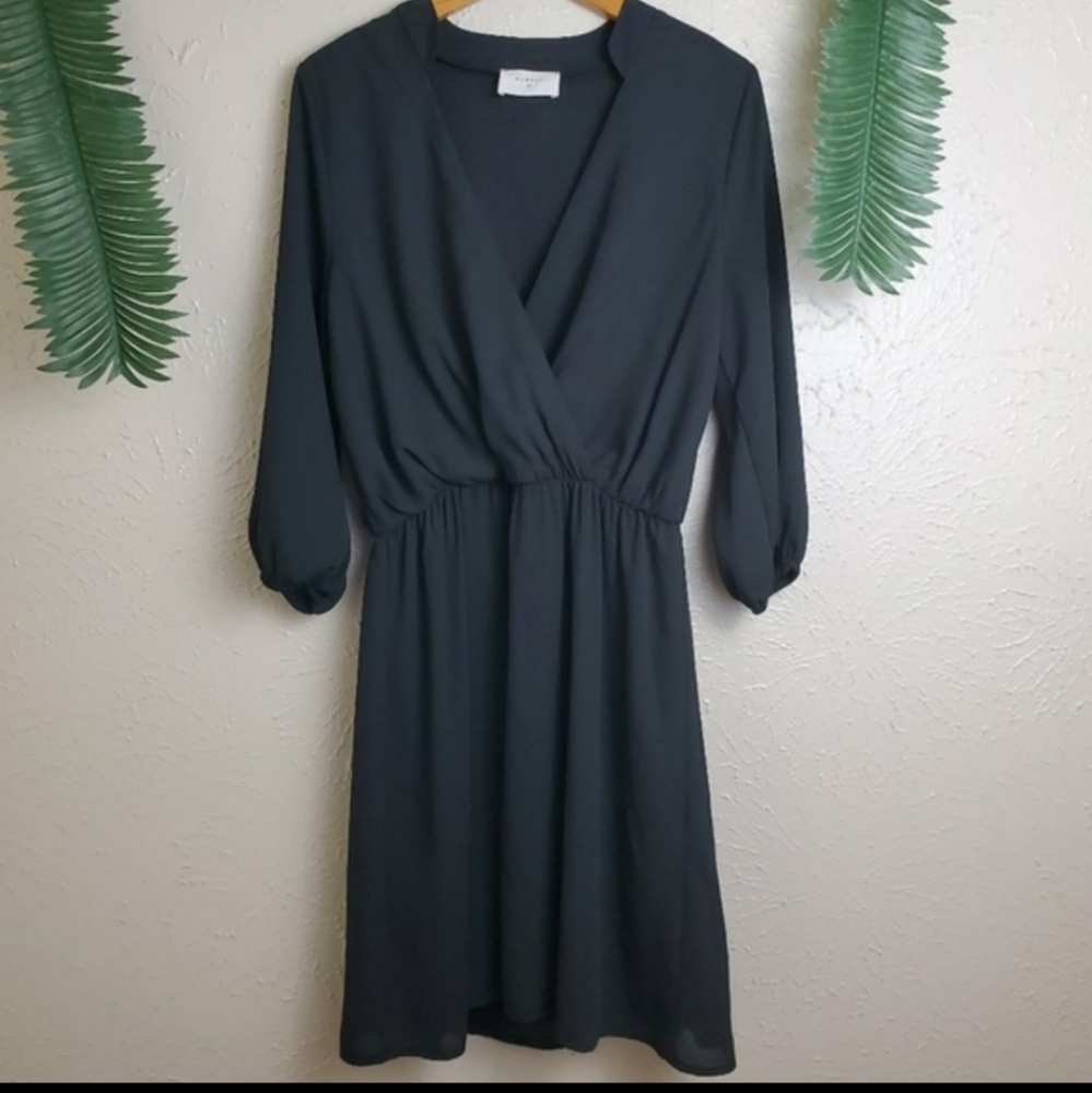 Everly satin v-neck balloon sleeve shift lbd dress